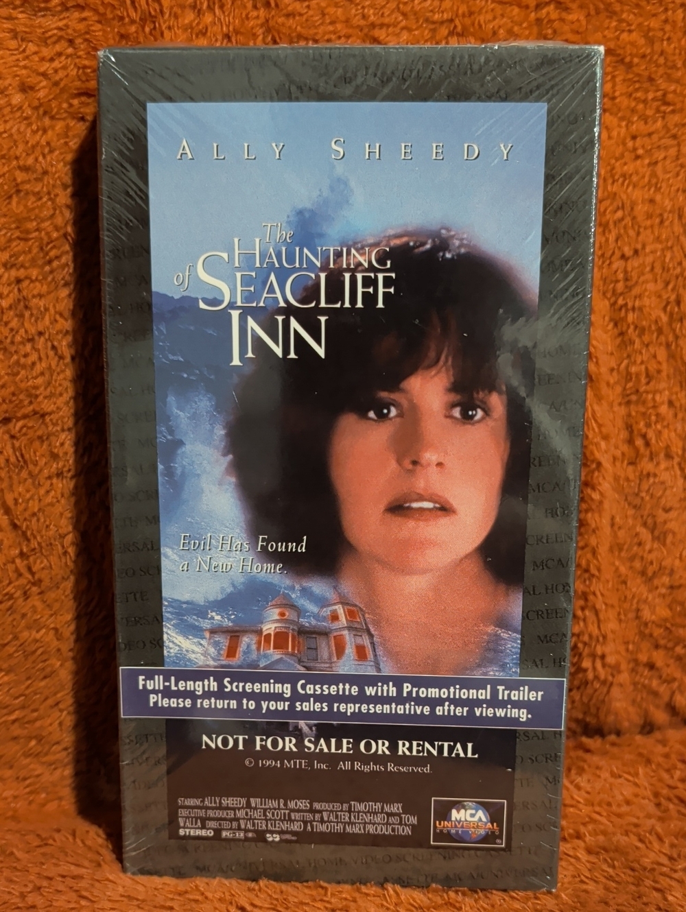 The Haunting of Seacliff Inn - Ally Sheedy ( Full - Length Screening Cassette )